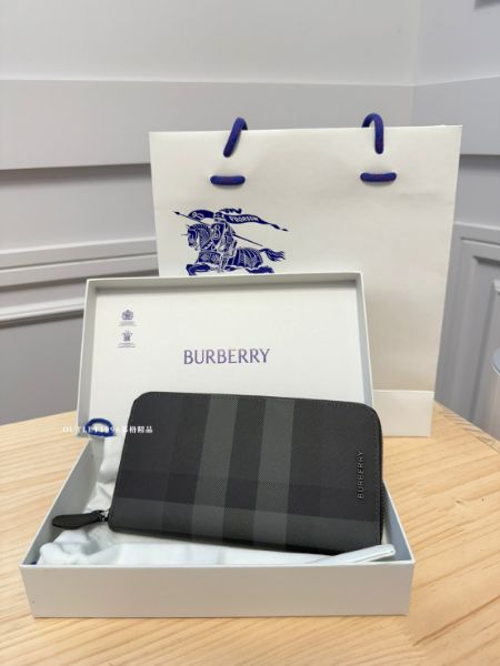 圖片 最爆款BURBERRY男生拉鍊長夾