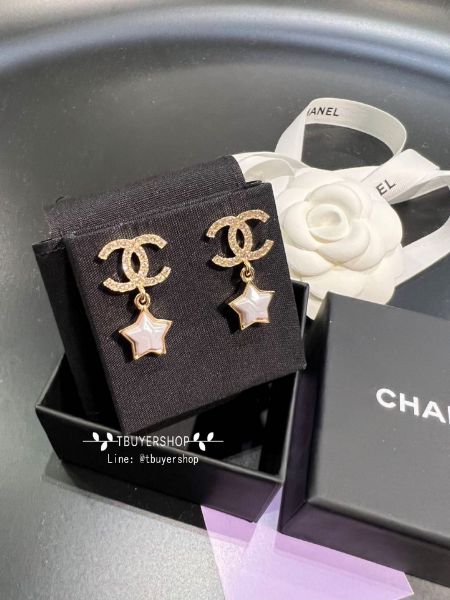 圖片 Chanel  爆款🔥星星雙c 吊墜 耳夾 超美的、絕對不要錯過