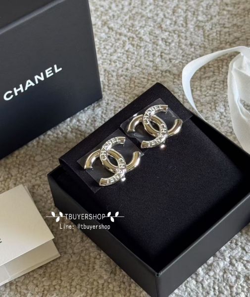 圖片 Chanel  銀白 字母雙C耳夾