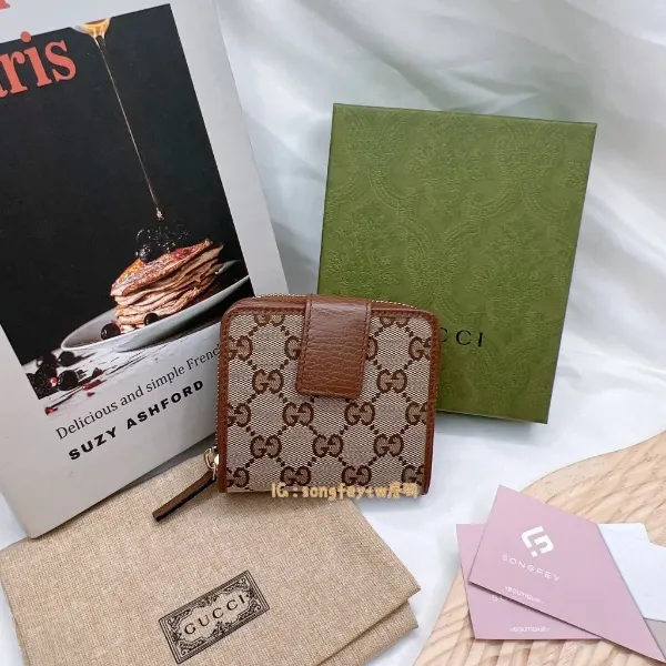 圖片  Gucci 兩折短夾 滿版短夾