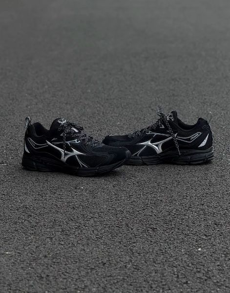 【Focus Store】Mizuno Speed 10S “Black” D1GH240605