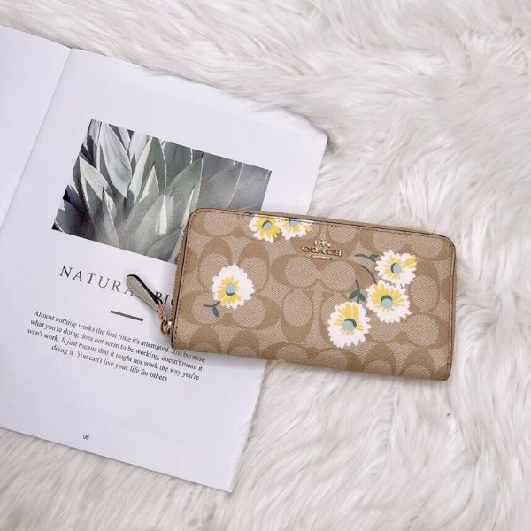 圖片 Coach 限定款花卉 拉鍊長夾