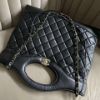 圖片 Chanel 23a黑金鞣製牛皮大號31bag