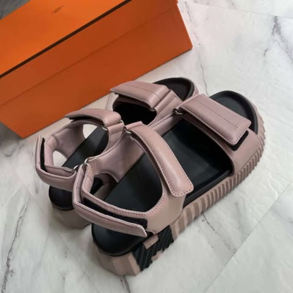 圖片 Hermes 藕粉色junior涼鞋