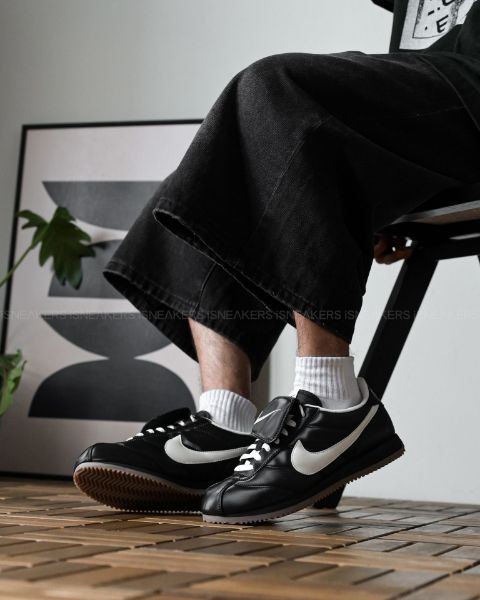 iSNEAKERS 現貨 Nike Cortez SE "Tiempo Pack Black" 翻蓋黑奶油 IM4843-010