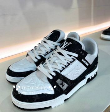 圖片 Lv trainer 黑白牛仔 含盒子提袋 送禮合適 尺寸355/36