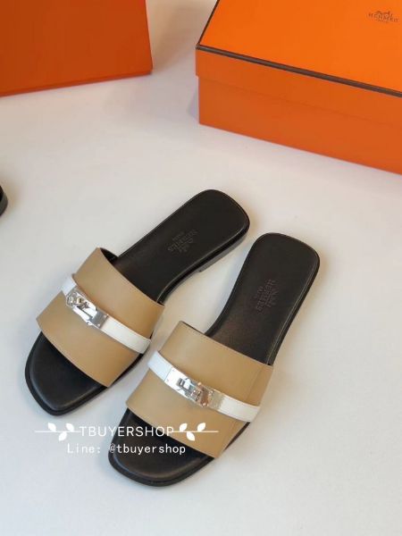 圖片 Hermes kelly拖鞋 米白36 非常百搭又好看 含盒子提袋、送禮也合適