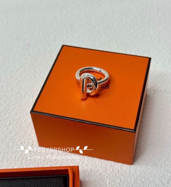 圖片 Hermes 純銀小Q銀戒指  尺寸51 含盒子提袋、送禮合適