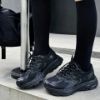 NICEDAY 現貨 Ｍizuno Racer V2 復古 全黑 網眼 拼接 Y2K 慢跑鞋 D1GH250604