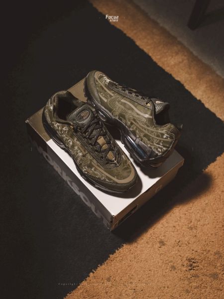 【Focus Store】Worksout x Nike Air Max 95 “Uniform” HQ0263-300	