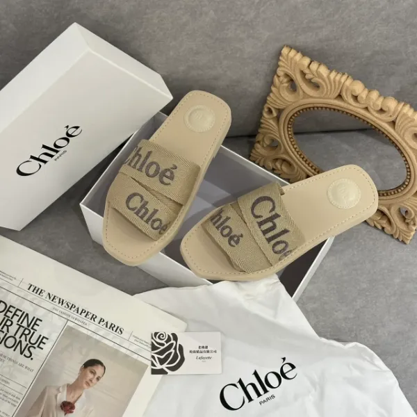 圖片 Chloé 米白拖鞋