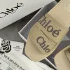 圖片 Chloé 米白拖鞋
