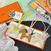 圖片 Hermès 手工小馬吊飾 奶昔白