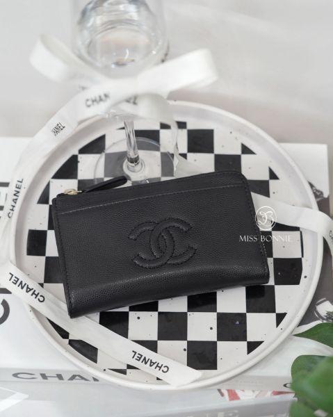 圖片 CHANEL 復古牛皮壓紋logo L型拉鍊卡包-黑色