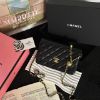圖片 CHANEL 小羊皮金球 WOC 鍊條包