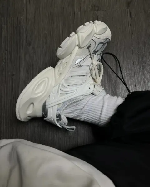 iSNEAKERS 現貨 Adidas Vento XLG Deluxe "White Sail" 白銀 IH7795