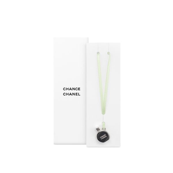 圖片 CHANEL BEAUTY 香奈兒美妝  CHANCE綠色氣息幸運墬飾