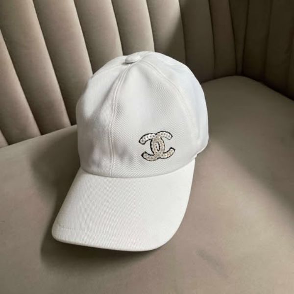 圖片 Chanel 絕版白色亮片刺繡logo棒球帽