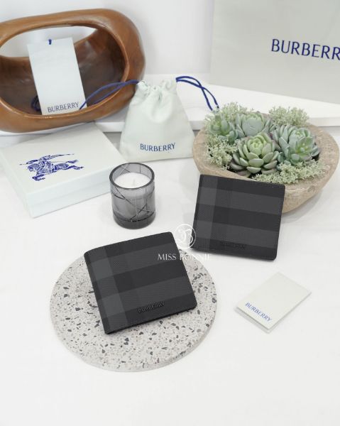 圖片 BURBERRY 經典炭灰格紋零錢袋短夾
