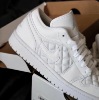 圖片 𝐌𝐫.𝐏𝐚𝐧𝐠𝐤𝐚©現貨🤍Nike Air Jordan 1 Low Quilted 菱格紋 小香奈兒 低筒 白鞋