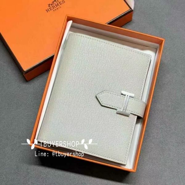 圖片 Hermes Bearn compact 珍珠灰 銀扣 山羊皮 好高級呀