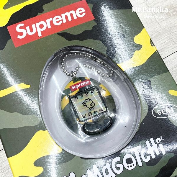 圖片 𝐌𝐫.𝐏𝐚𝐧𝐠𝐤𝐚©現貨💛SUPREME SUPREME TAMAGOTCHI 電子雞 迷彩 遊戲機 電子機