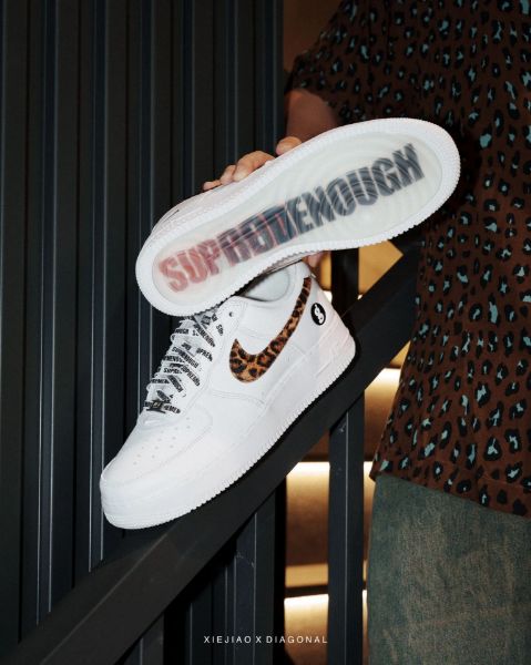 圖片 鞋教 預購 Supreme x GOODENOUGH x Nike Air Force 1'07 Low "White Cheetah Print" 三方聯名款 豹紋 水晶底 IM3483-100