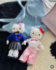 圖片 𝐌𝐫.𝐏𝐚𝐧𝐠𝐤𝐚©現貨💗韓國限定 限量 HELLO KITTY 白皮制服 Y2K長腿 娃娃吊飾 包包吊飾