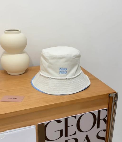 圖片 【MIUMIU】府綢漁夫帽 冰淇淋色