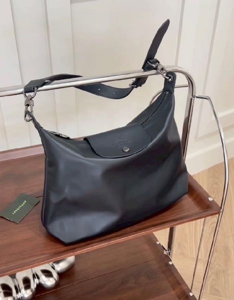 圖片 【LONGCHAMP】LE PLIAGE XTRA半月形單肩包 黑色