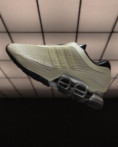 Focus Store Adidas Megaride S2 Ivory  JR0902