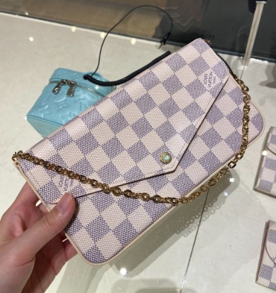 圖片 《現貨最低特價 》Louis Vuitton LV Félicie Pochette三合一經典鏈帶包 (Damier Azur)