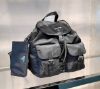 圖片 《我最便宜!全新正品》PRADA Re-Nylon 中款後背包(並附拉鍊小包) 黑色