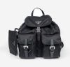 圖片 《我最便宜!全新正品》PRADA Re-Nylon 中款後背包(並附拉鍊小包) 黑色