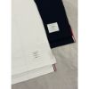 圖片 Thom Browne TB 新款 背後紅白藍配色 深藍、白色 短袖T恤上衣