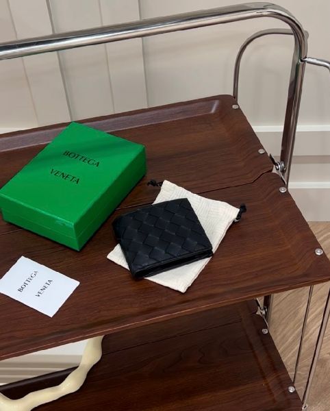 圖片 【BV】編織內零錢袋雙折短夾 黑色