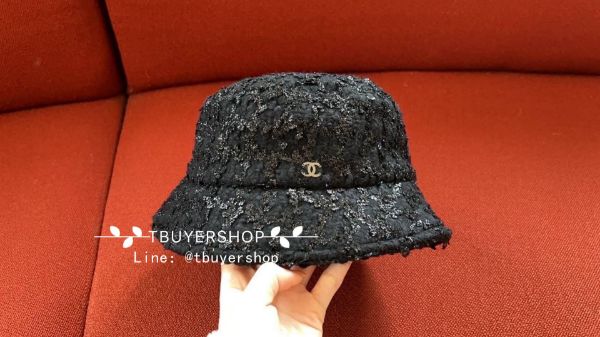 圖片 Chanel 黑色雙C 漁夫帽 尺寸M 帽型很好看，日常好搭配