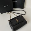圖片 《現貨2~3日可收到! 》 SAINT LAURENT YSL Nolita小羊皮鏈袋包 (黑色)
