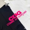 圖片 𝐌𝐫.𝐏𝐚𝐧𝐠𝐤𝐚©現貨💗COMME des GARÇONS CDG 限定 粉色字體短T 經典款 基本款 短袖 大阪