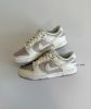 圖片 Nike Dunk Low 灰紫羅浮宮 奶白 復古 浮雕 麻繩鞋帶 粗鞋帶 女鞋 IH0639-011/預購