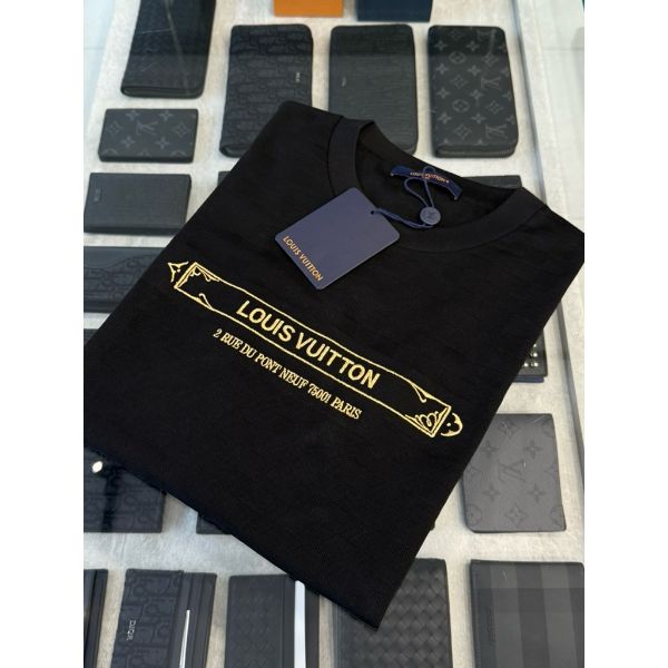 圖片 Louis Vuitton LV 黑金配色 刺繡字母設計 短袖T恤