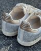 圖片 Adidas Originals Samba OG 珍珠香檳 米杏色 淺灰色 香檳金 絲綢 珍珠 金鍊 復古 德訓鞋 T頭鞋 JQ2616/預購