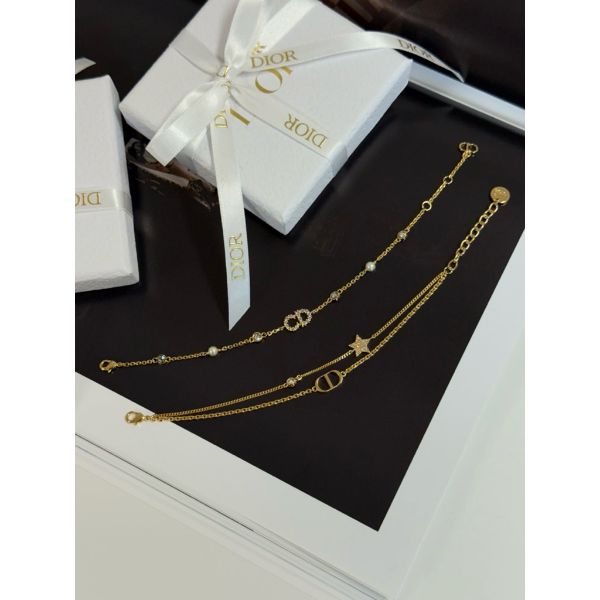 圖片 Dior 經典CD Logo、星星設計 金色 女生 雙鏈 手鍊