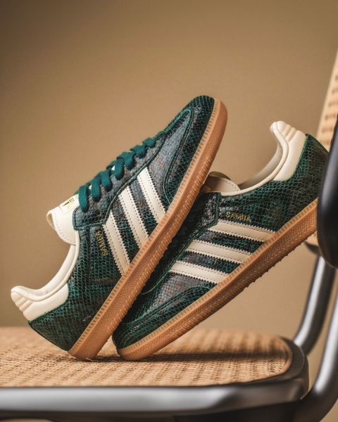 Focus Store Adidas Originals Samba OG Wmns Collegiate Green Gum JR8848
