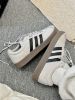 圖片 限時折扣接單!!!!Adidas Neo VL Court 米灰色 黑色 麂皮 焦糖底 復古 板鞋 休閒鞋 德訓鞋 JR2560/預購