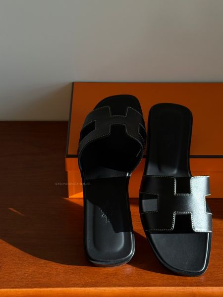 圖片 #在台現貨 HERMÈS ORAN H拖鞋 黑色