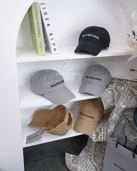 圖片 BALENCIAGA 正面刺繡Logo棒球老帽