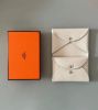 圖片 愛馬仕 Hermès CALVI DUO 卡夾包 奶油白