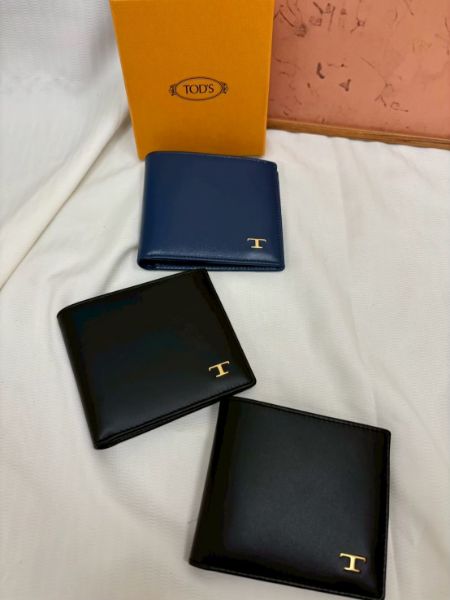 圖片 Tod’s 牛皮 8卡男用短夾