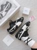 圖片 Rosé x Puma Speedcat Leather 黑白色 Rose 黑色 皮革 雙鞋帶 外縫線 復古 賽車鞋 薄底鞋 朴彩英 404390-02/預購